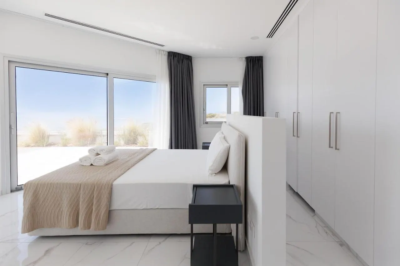 Mediterranean Dream Beachfront Villa Larnaca